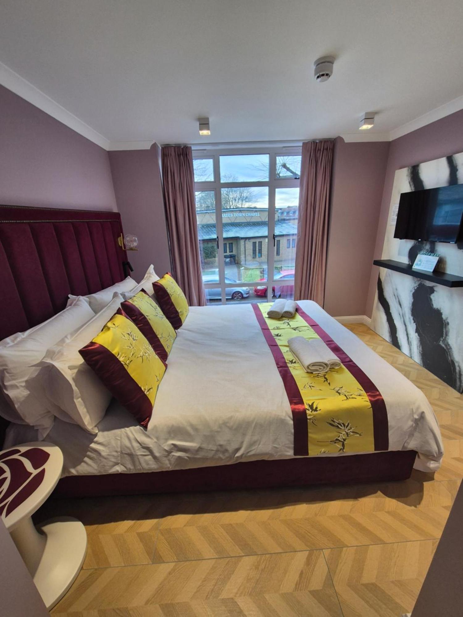 Rosemay Hotel Near London Heathrow Airport Hayes  Exterior photo